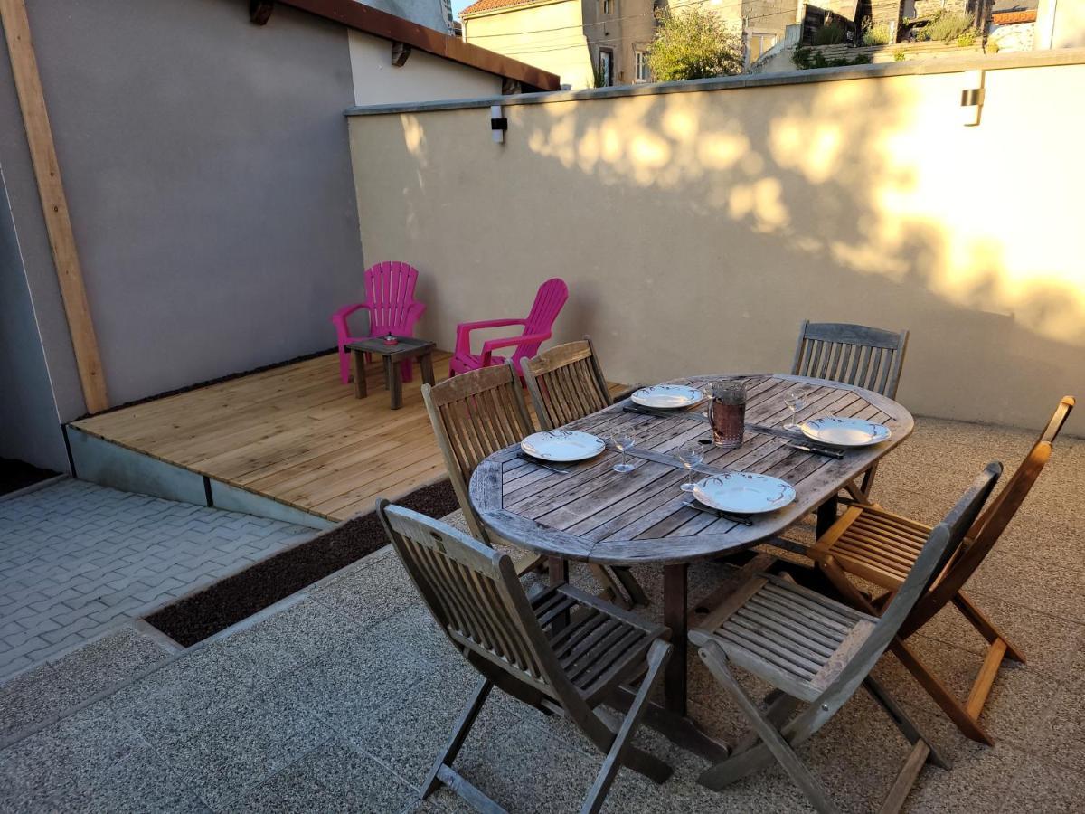 Les Maisons Bareyre - Grandes Maisons Avec Terrasse Saint-Sandoux Εξωτερικό φωτογραφία